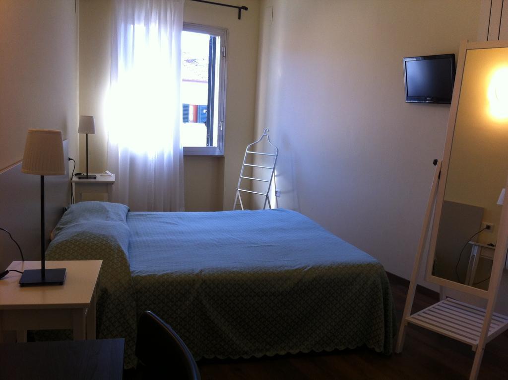 Albergo Il Cochino Montale  ภายนอก รูปภาพ
